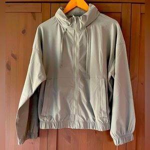 EDDIE BAUER | Sage Wind Breaker 🌬️